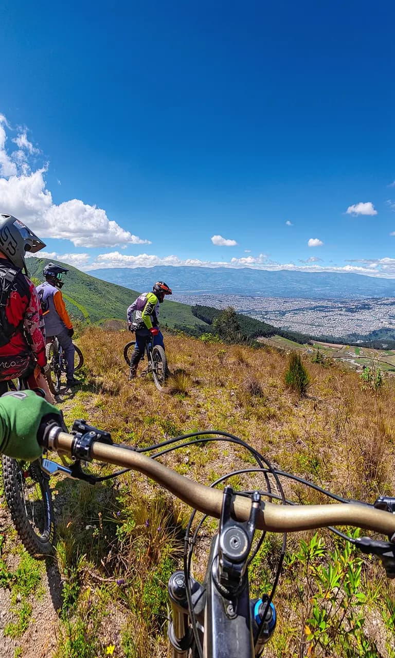 Gravity Lines — Ecuadorian Andes MTB expedition